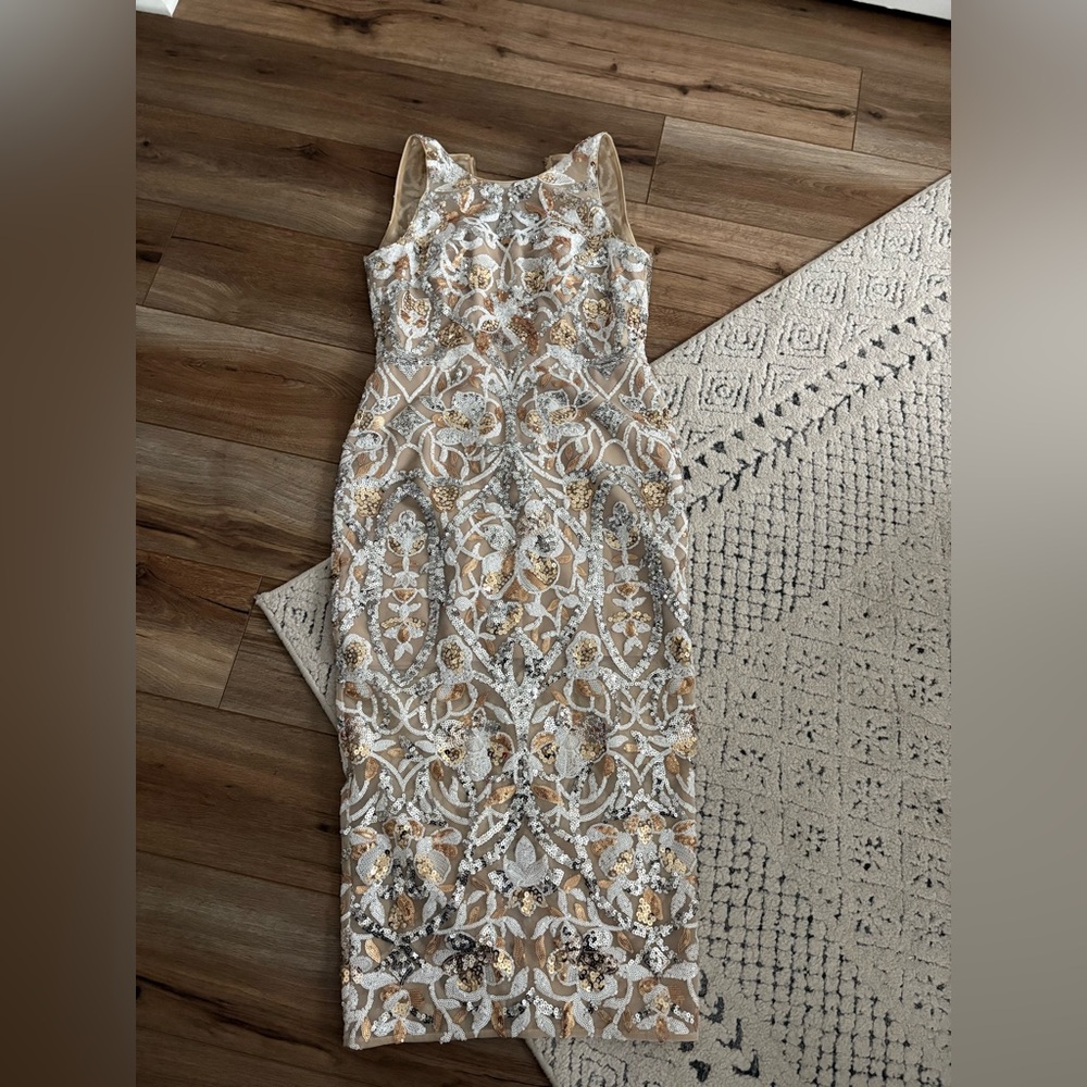 Dress the Population Helena Sequin Floral Cocktail Dress